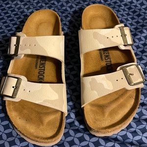 Birkenstock sandals; fits size 7
